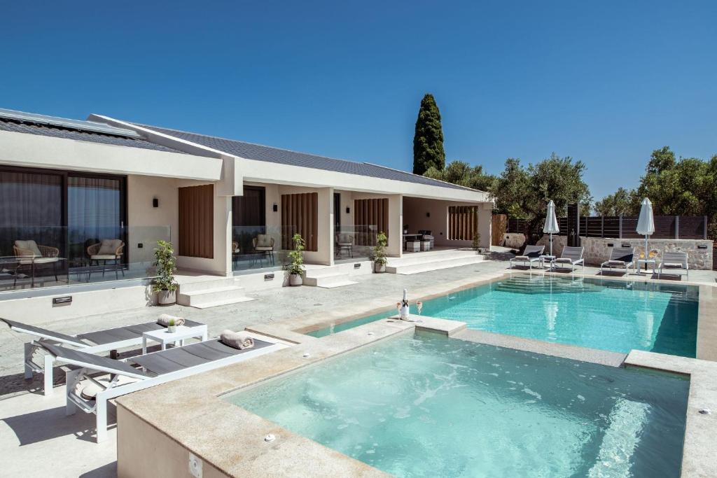 Casa Ionia — completed home, terrace